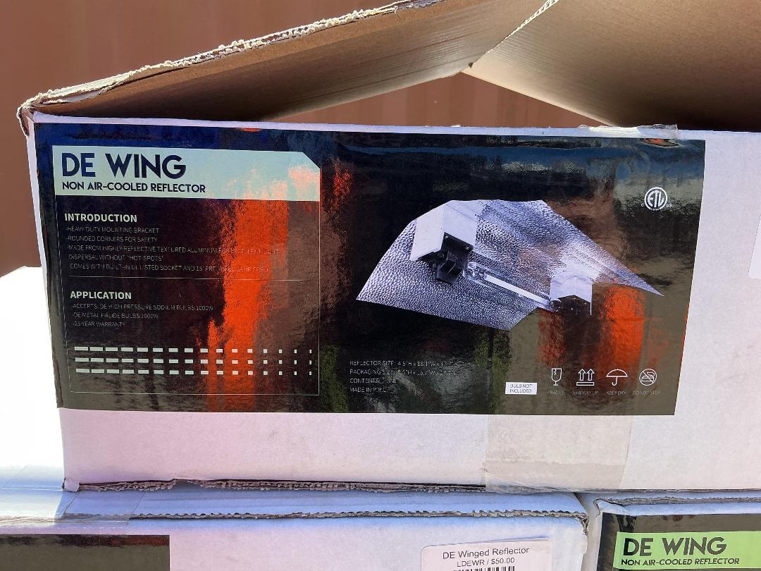 Photo '2' of 4x DE Wing Reflectors