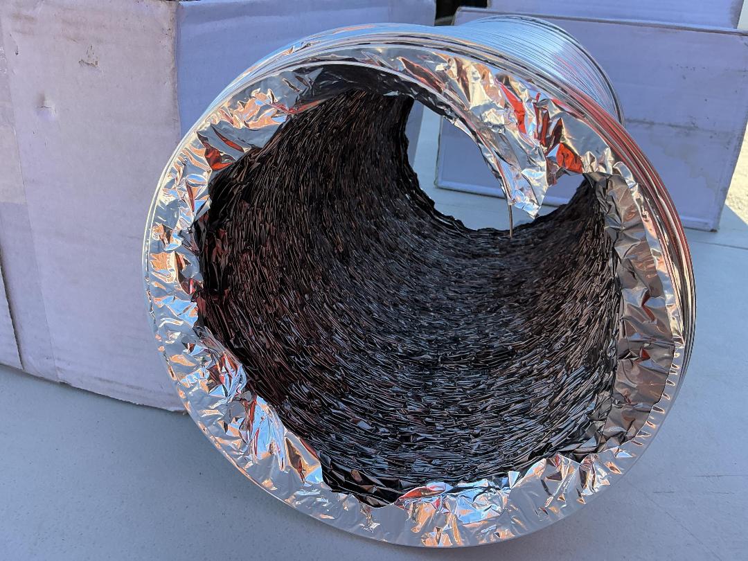 Photo '5' of 4x Black-Inside Foil Ducting (203mmX10m)