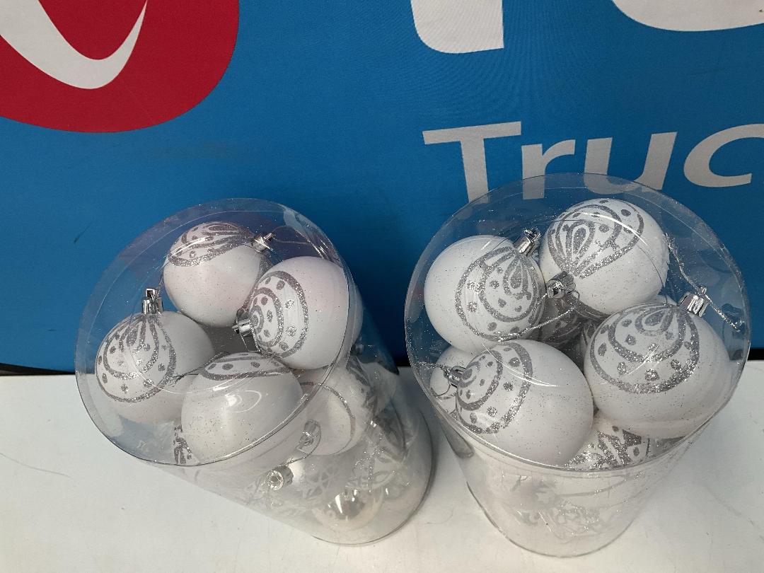 Photo '2' of Christmas Baubles - White & Silvers - 2 Tubes *NEW*