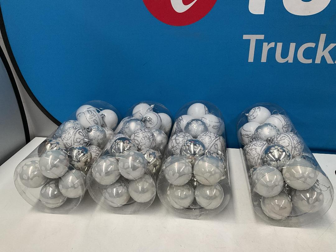 Photo '4' of Christmas Baubles - White & Silvers - 4 Tubes *NEW*