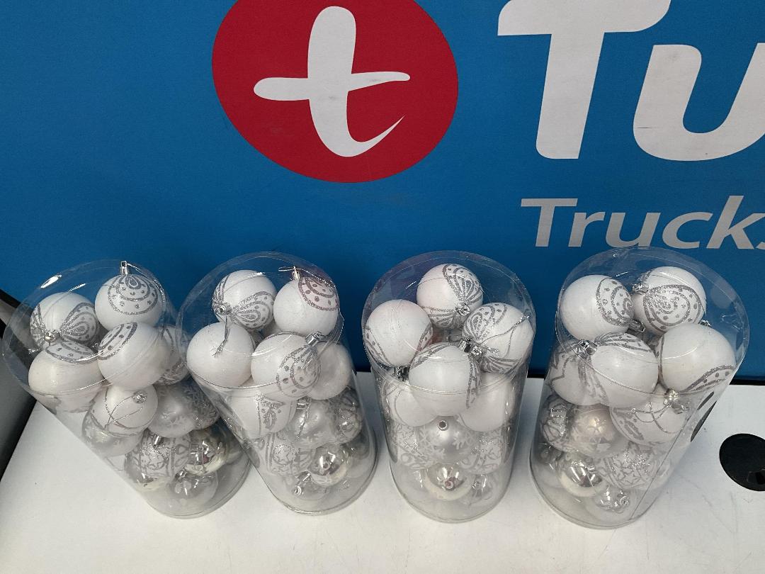Photo '2' of Christmas Baubles - White & Silvers - 4 Tubes *NEW* Photo '2' of Christmas Baubles - White & Silvers - 4 Tubes *NEW*
