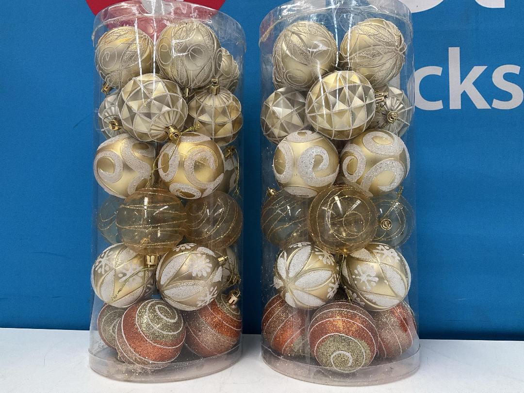Photo '3' of Christmas Baubles - Gold Coloured, Orange/White - 2 Tubes *NEW* Photo '3' of Christmas Baubles - Gold Coloured, Orange/White - 2 Tubes *NEW*
