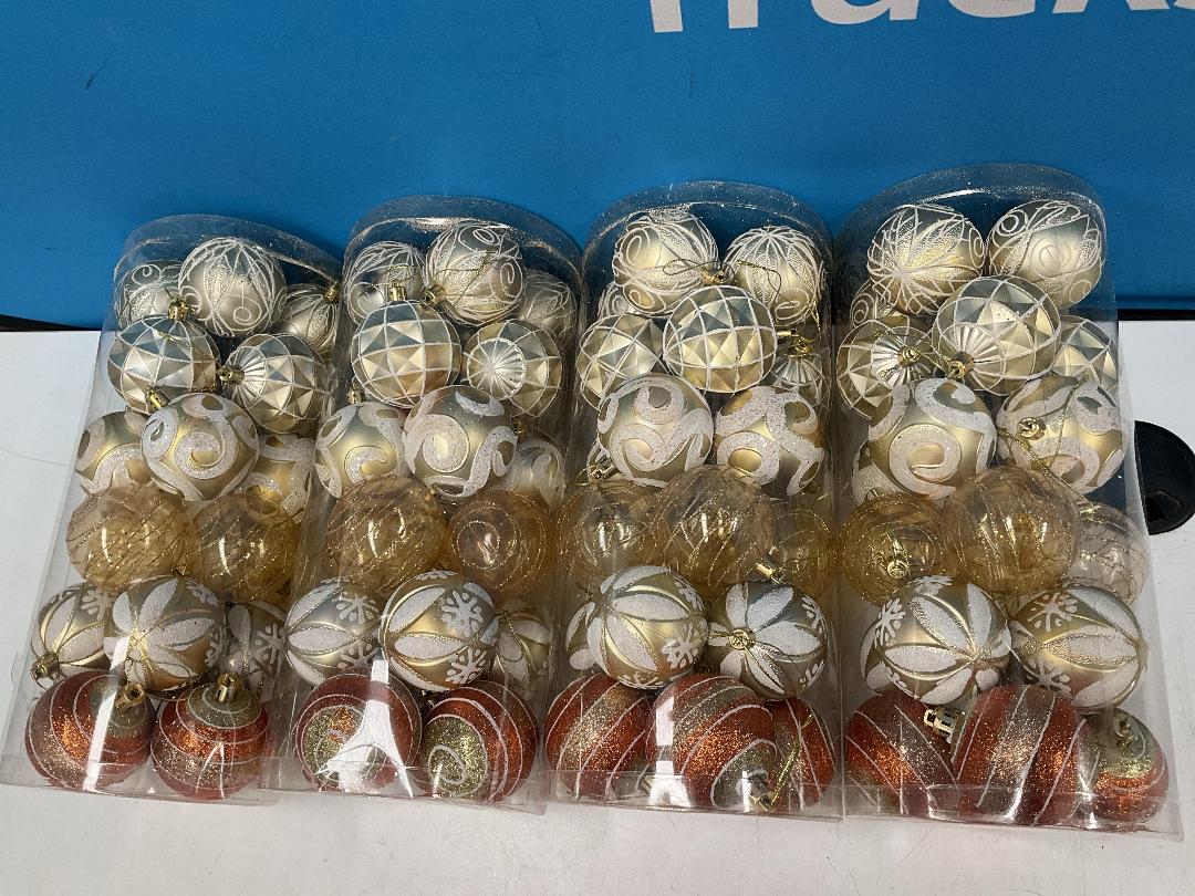 Photo '5' of Christmas Baubles - Gold Coloured, Orange/White - 4 Tubes *NEW* Photo '5' of Christmas Baubles - Gold Coloured, Orange/White - 4 Tubes *NEW*