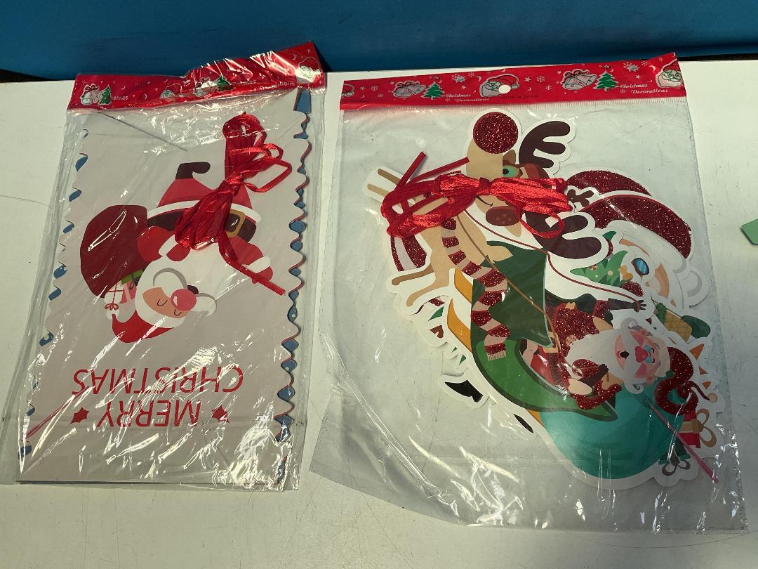 Photo '2' of 4x Packs of Christmas Bunting - *New*