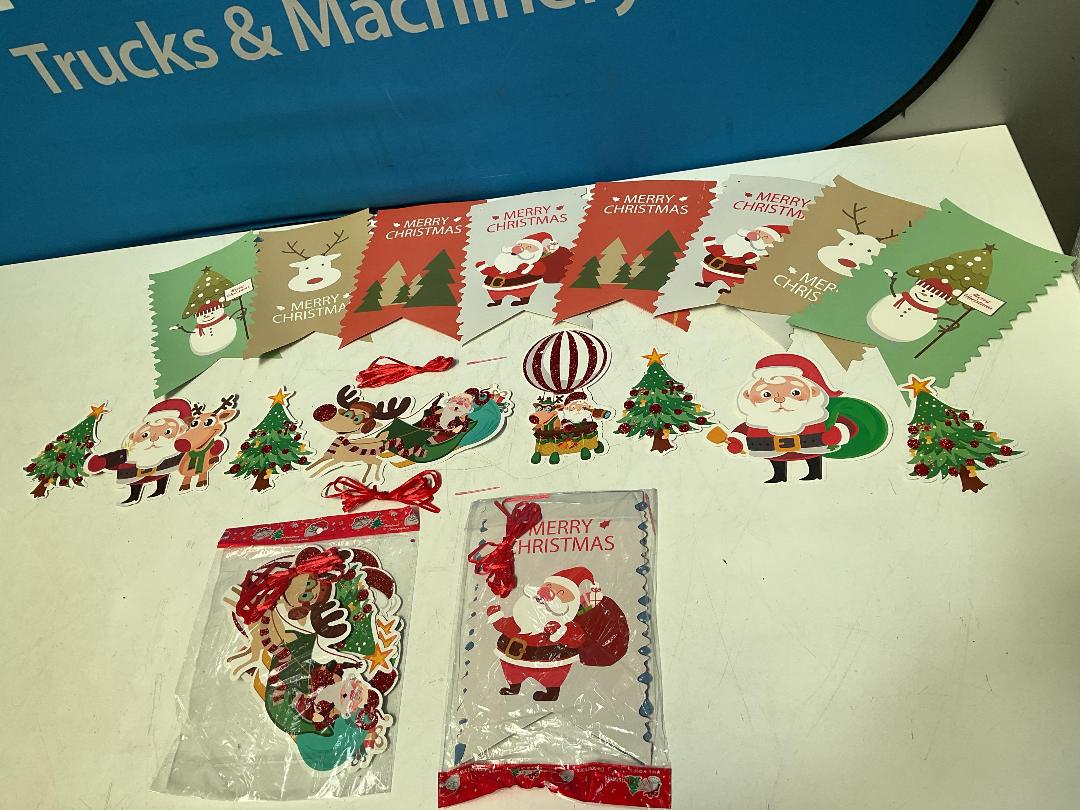 Photo '5' of 4x Packs of Christmas Bunting - *New*