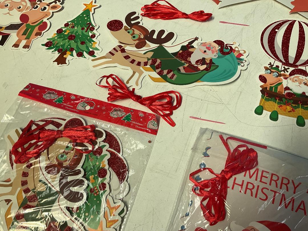 Photo '4' of 4x Packs of Christmas Bunting - *New*