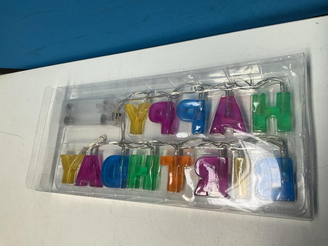 Photo '3' of 6x Battery Powered Strings of Happy Birthday Lights *New* Photo '3' of 6x Battery Powered Strings of Happy Birthday Lights *New*