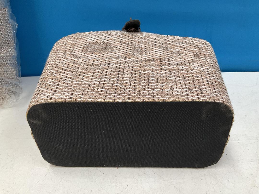 Photo '9' of 17x Brown/Beige/White Coloured Gift Bags