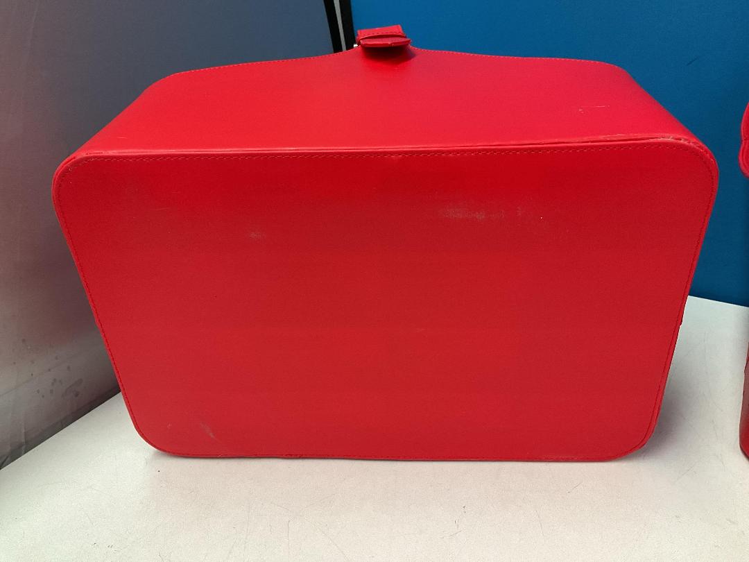 Photo '7' of 10x Red Coloured Gift Bags *New*