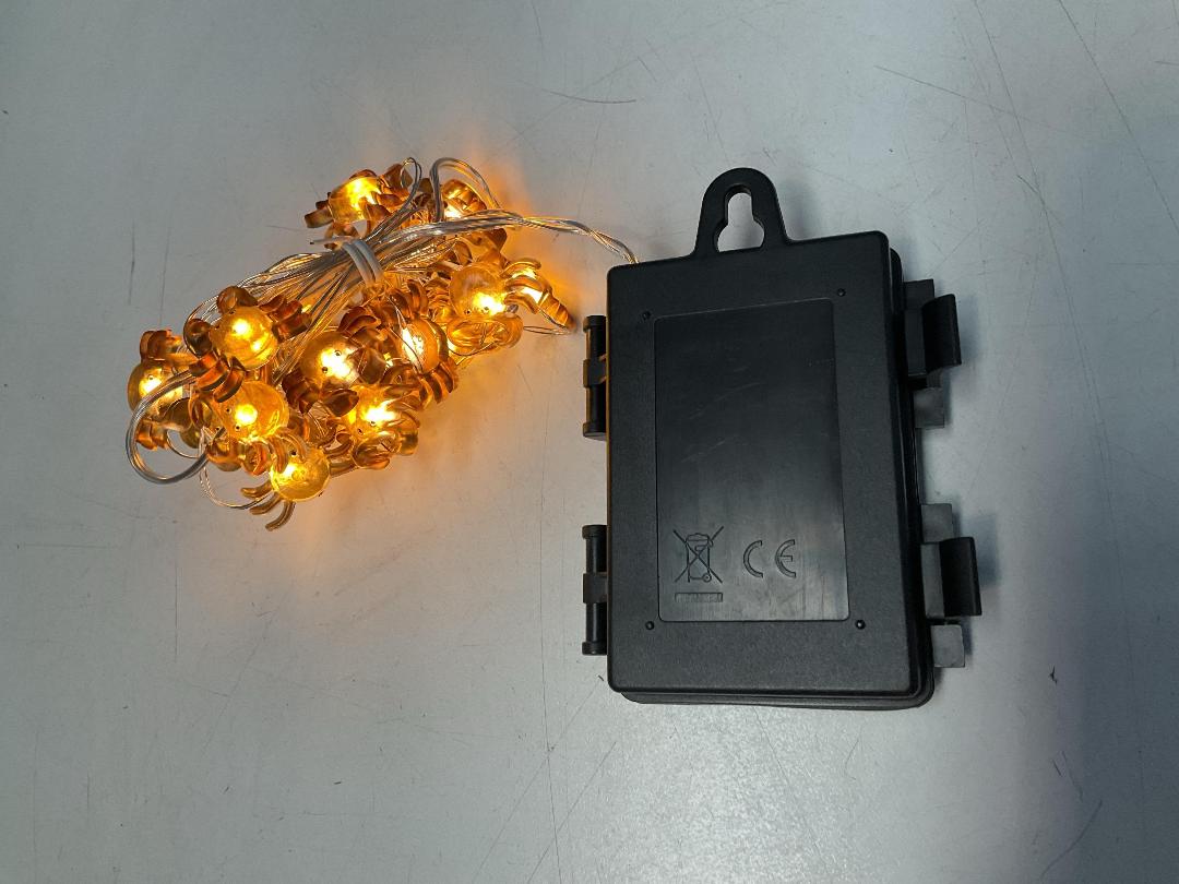 Photo '4' of 40x Packs of String Lights - Bunny, Pineapple and Crab *New* Photo '4' of 40x Packs of String Lights - Bunny, Pineapple and Crab *New*