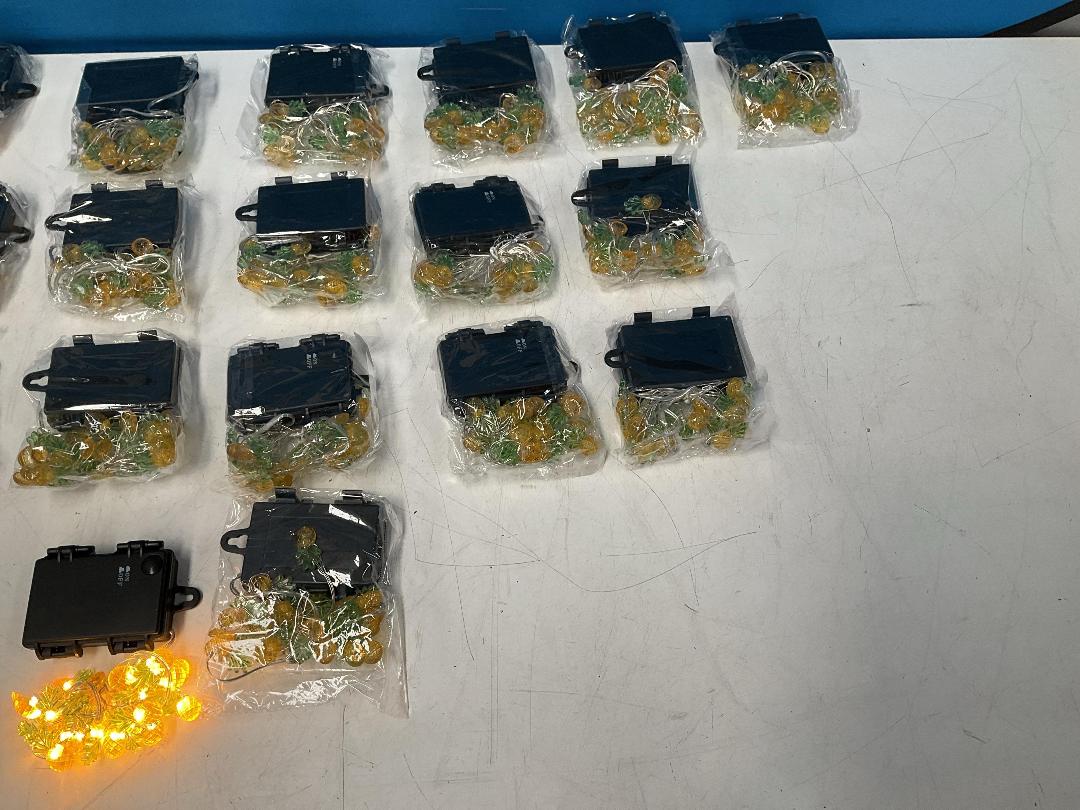 Photo '10' of 40x Packs of String Lights - Bunny, Pineapple and Crab *New* Photo '10' of 40x Packs of String Lights - Bunny, Pineapple and Crab *New*