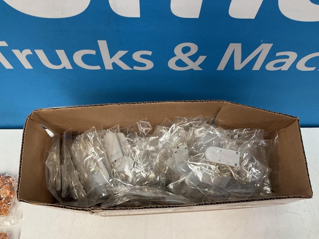 Photo '6' of 6x Halloween String Lights and a Box of String Lights - *NEW*