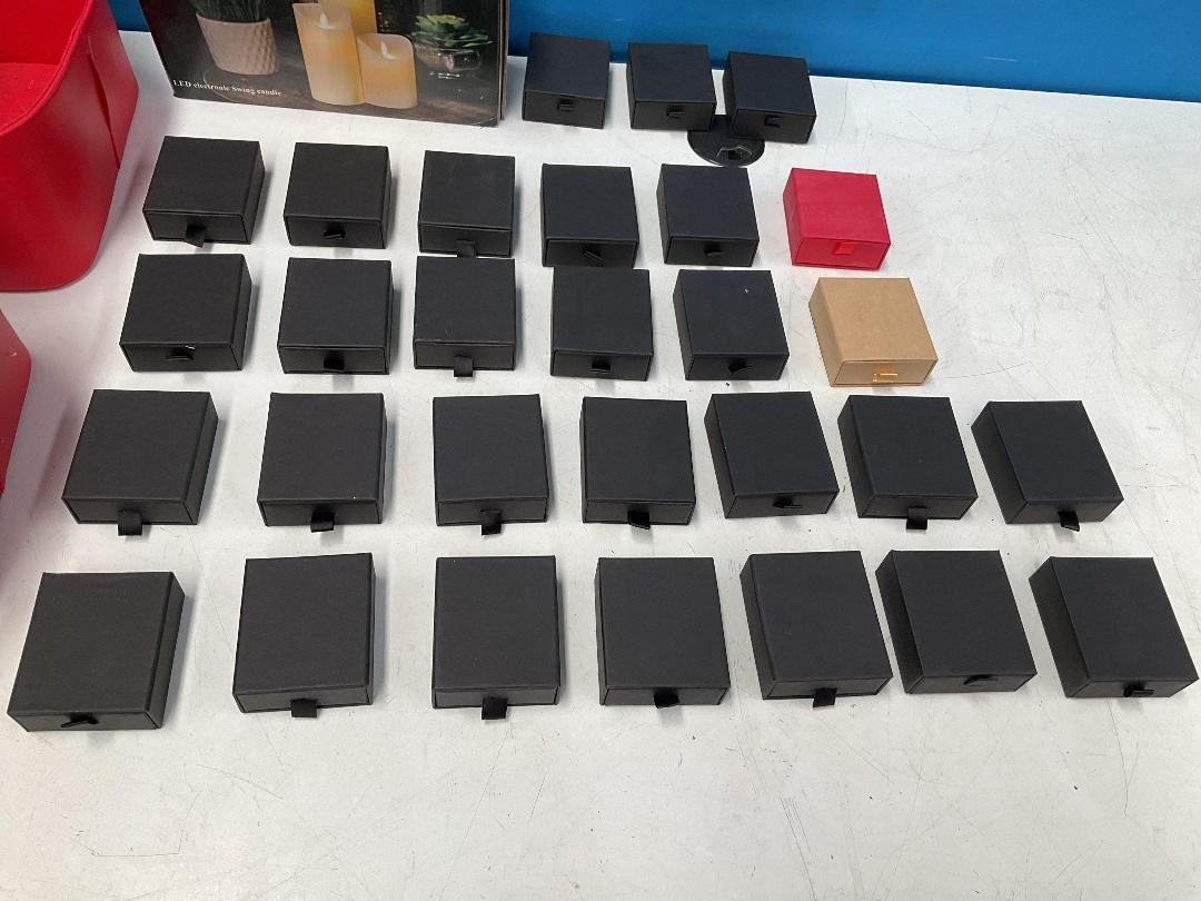 Photo '3' of Assorted Goods From Store Clearance  *NEW*