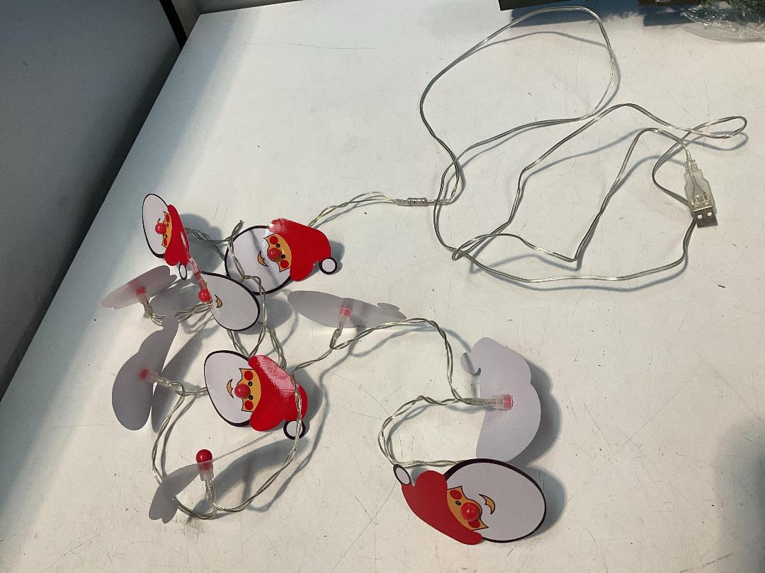 Photo '6' of Christmas Decorations and Christmas Tree/s