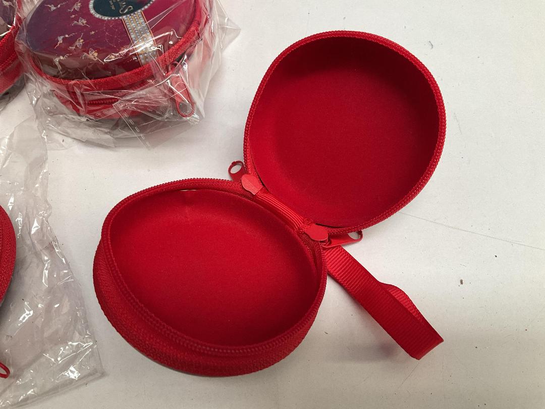 Photo '4' of Metal & Fabric Christmas Gift or Storage Tin - Style #4 (6pce)  *NEW*