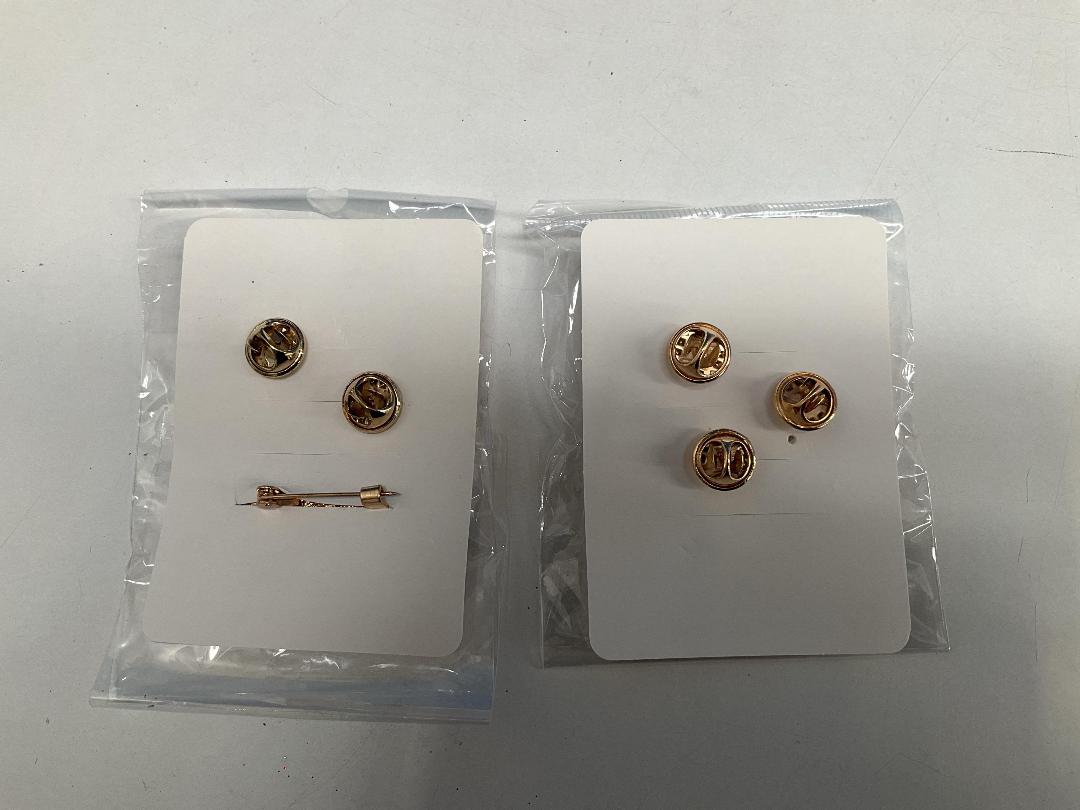 Photo '5' of Christmas Jewelry - Keychain , Bracelet , Brooches (2 Sets) *NEW*