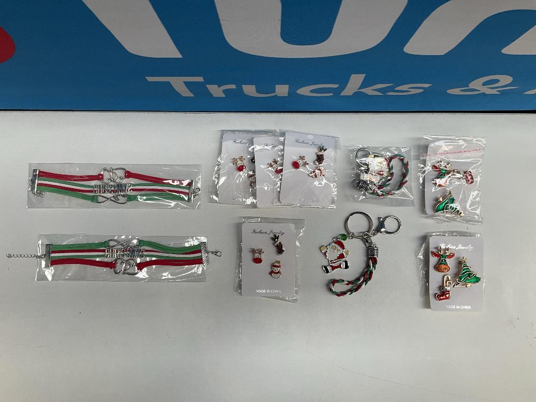 Photo '2' of Christmas Jewelry - Keychain , Bracelet , Brooches (2 Sets) *NEW*