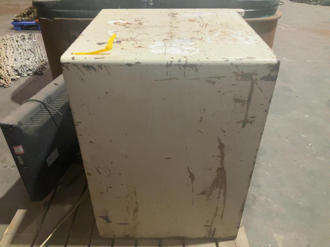 Photo '2' of Vintage Milners Safe