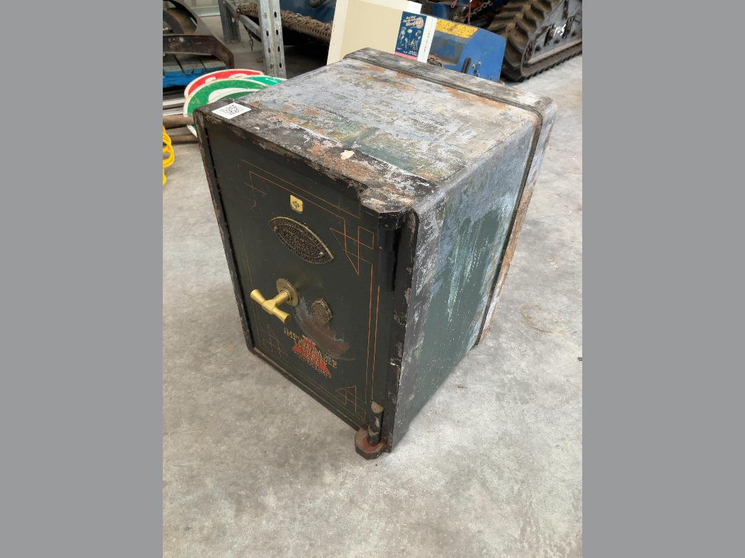 Photo '2' of Impregnable Security Safe Photo '2' of Impregnable Security Safe