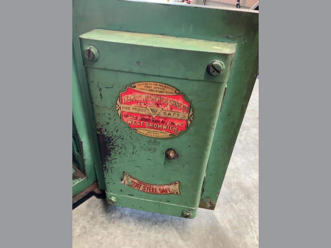 Photo '6' of Impregnable Security Safe Photo '6' of Impregnable Security Safe