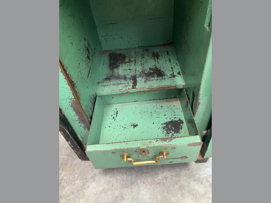 Photo '8' of Impregnable Security Safe Photo '8' of Impregnable Security Safe