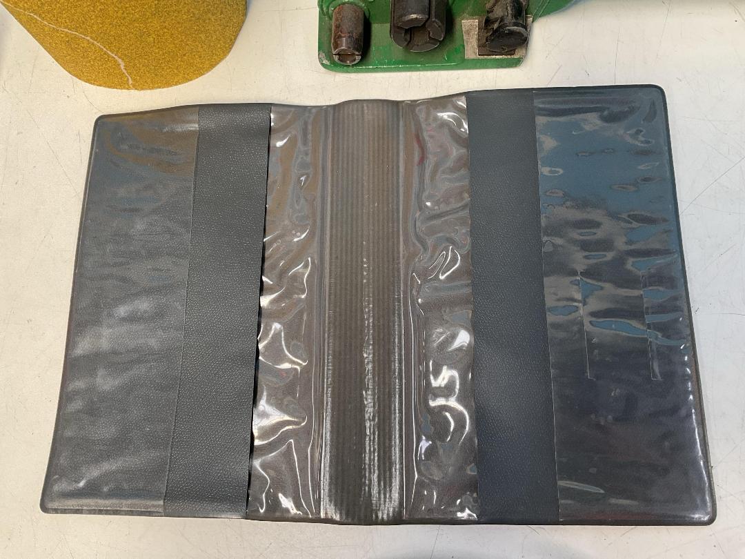 Photo '23' of Miscellaneous Garage Items - Engine Degreaser, Super Resin Polish Etc