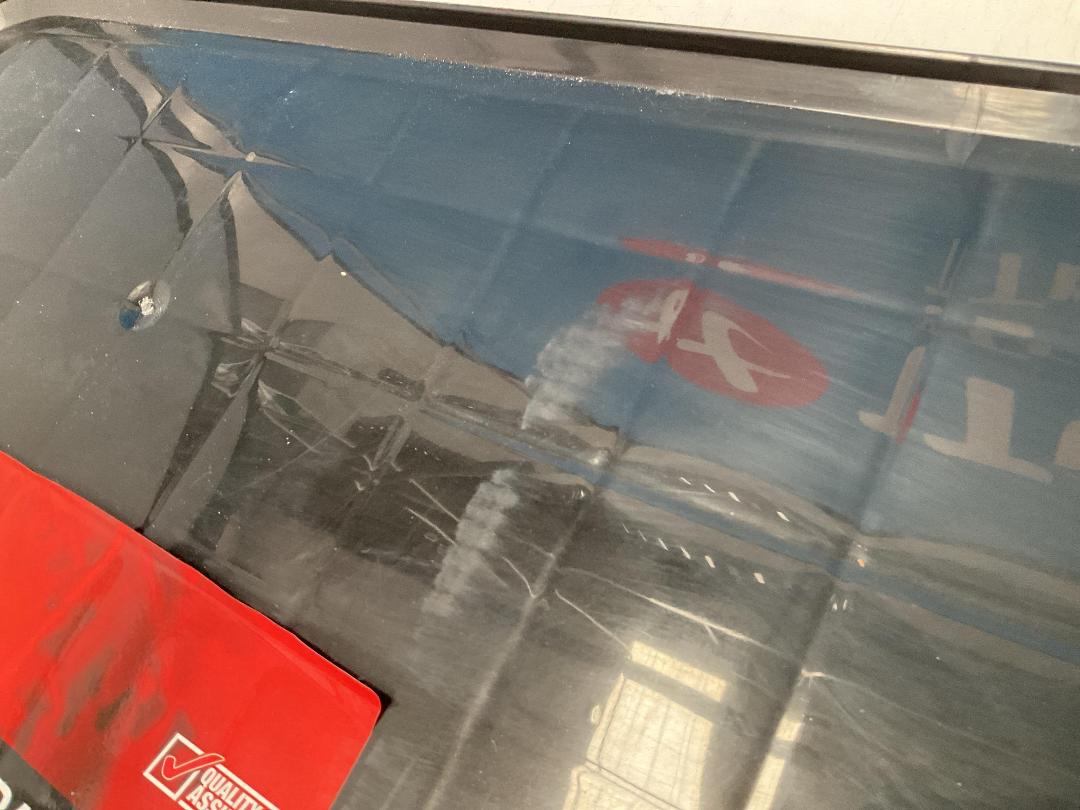 Photo '4' of SCA Plastic Oil Drip Tray, Breville Kettle, Garden Hoe and Sign