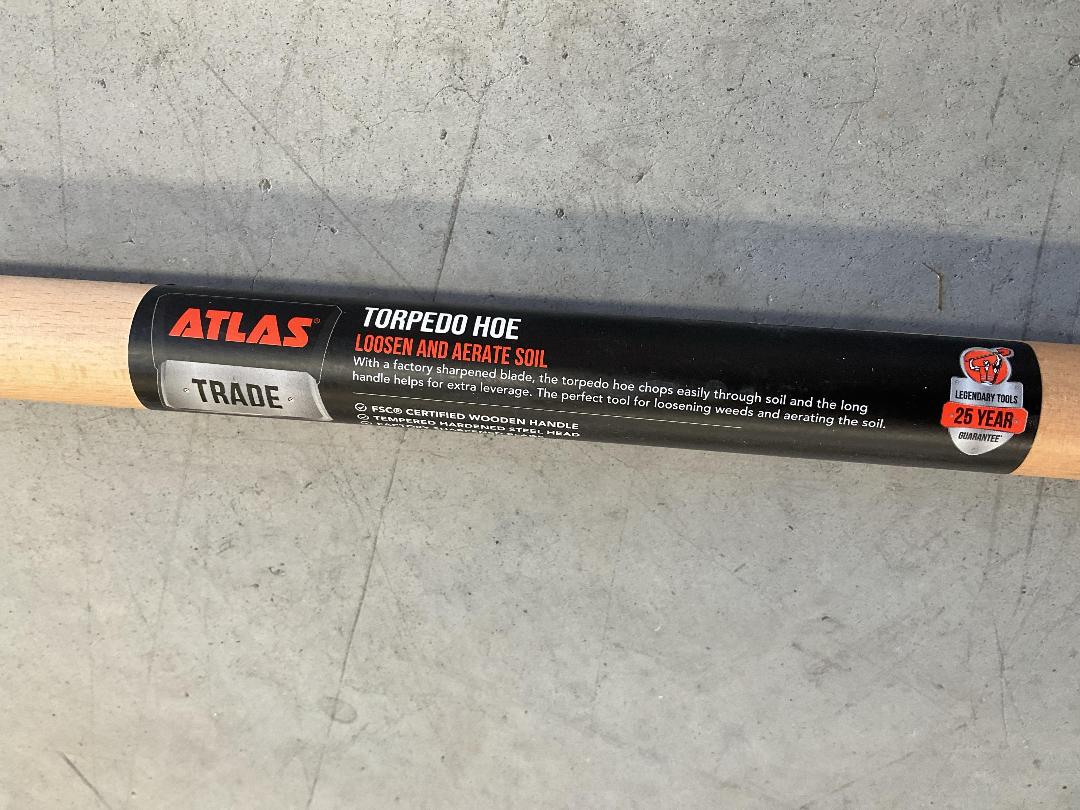 Photo '15' of SCA Plastic Oil Drip Tray, Breville Kettle, Garden Hoe and Sign