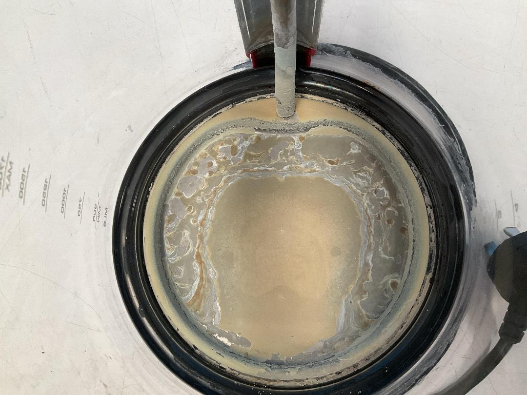 Photo '22' of SCA Plastic Oil Drip Tray, Breville Kettle, Garden Hoe and Sign