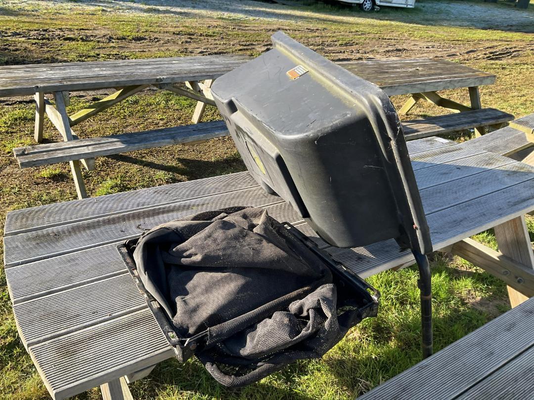 Photo '13' of Club cadet ride on mower