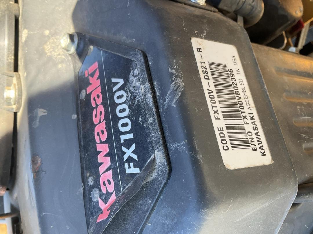 Photo '13' of Hustler Super Z HyperDrive 60RD 941336EX Mower