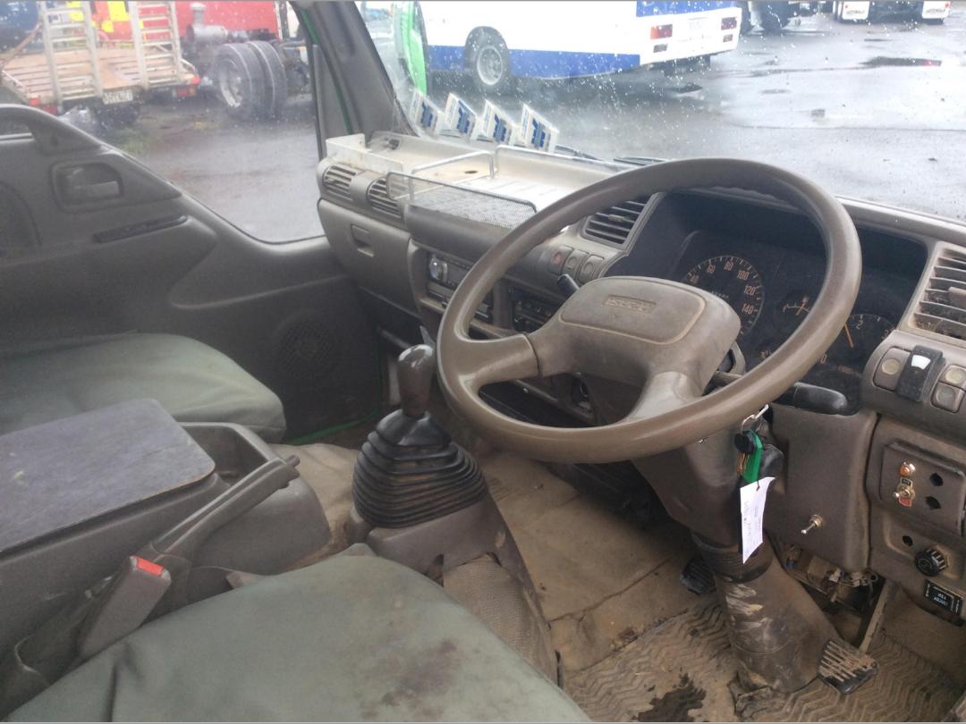 Photo '7' of Isuzu ELF Tipper Photo '7' of Isuzu ELF Tipper