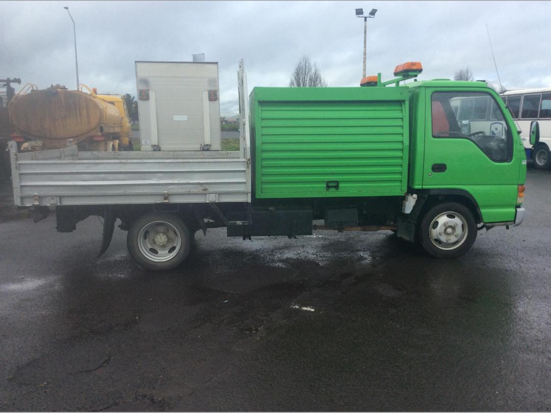 Photo '13' of Isuzu ELF Tipper Photo '13' of Isuzu ELF Tipper
