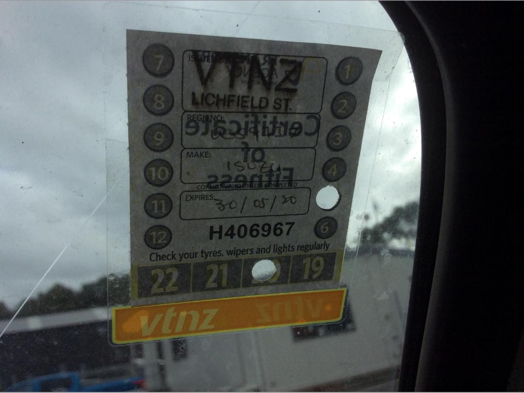 Photo '20' of Isuzu Elf 250 Truck Photo '20' of Isuzu Elf 250 Truck