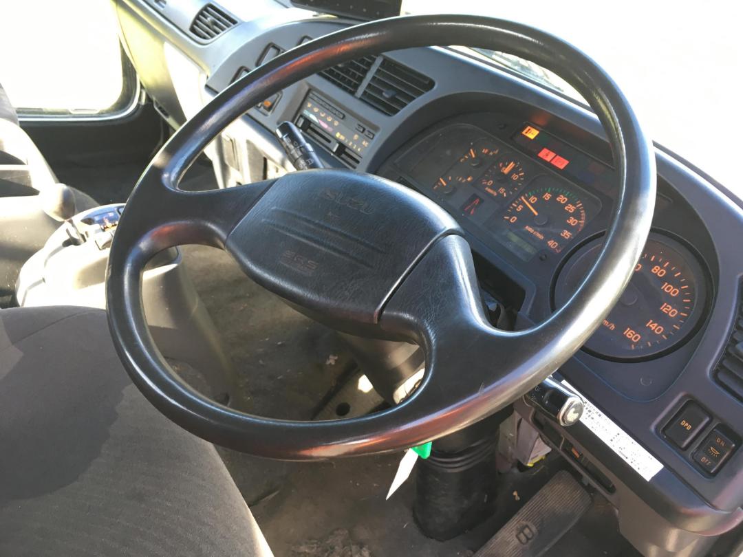 Photo '6' of Isuzu FORWARD FRR90G3 Flatdeck Photo '6' of Isuzu FORWARD FRR90G3 Flatdeck
