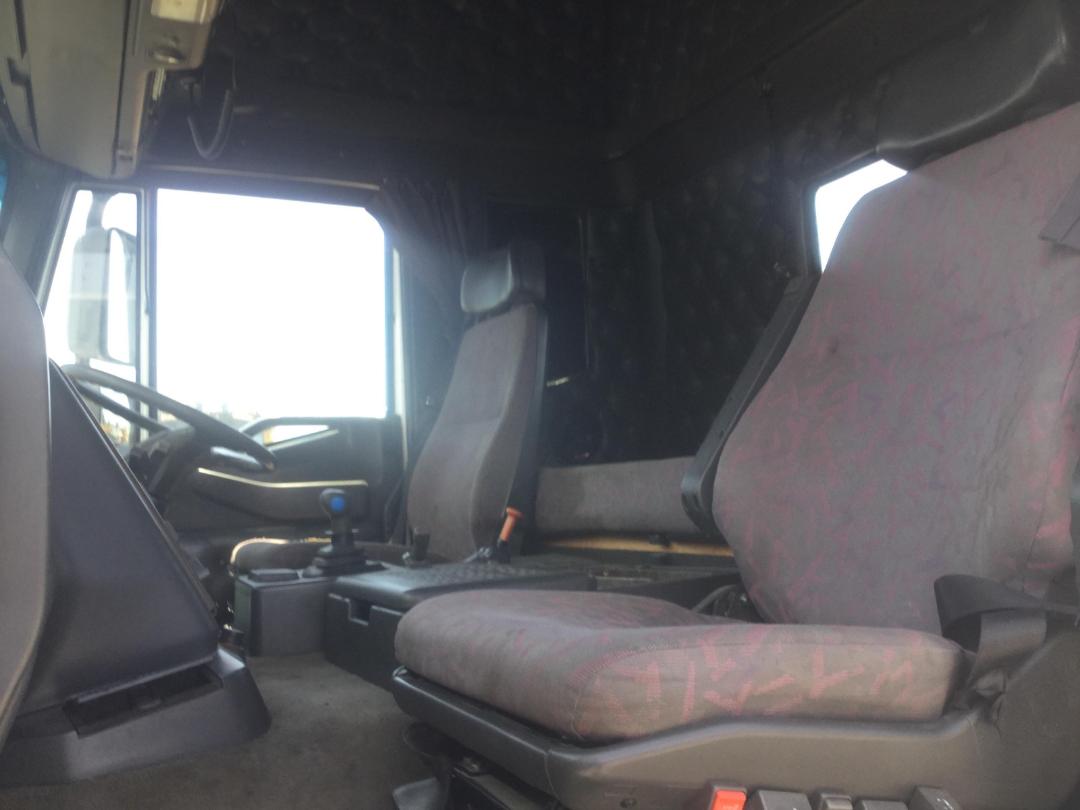 Photo '18' of Iveco EUROTECH MP4500 Tractor-Unit Photo '18' of Iveco EUROTECH MP4500 Tractor-Unit