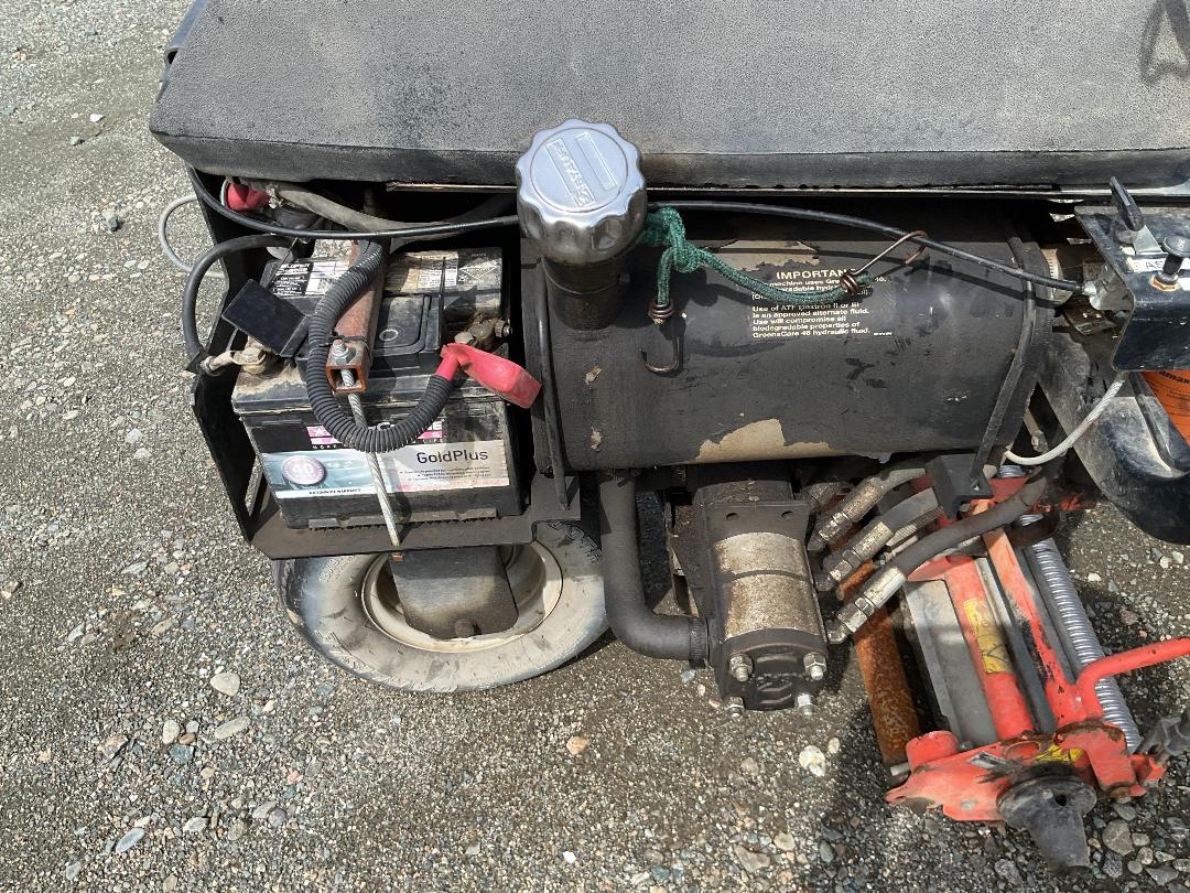 Photo '21' of Jacobsen Greens King IV Mower