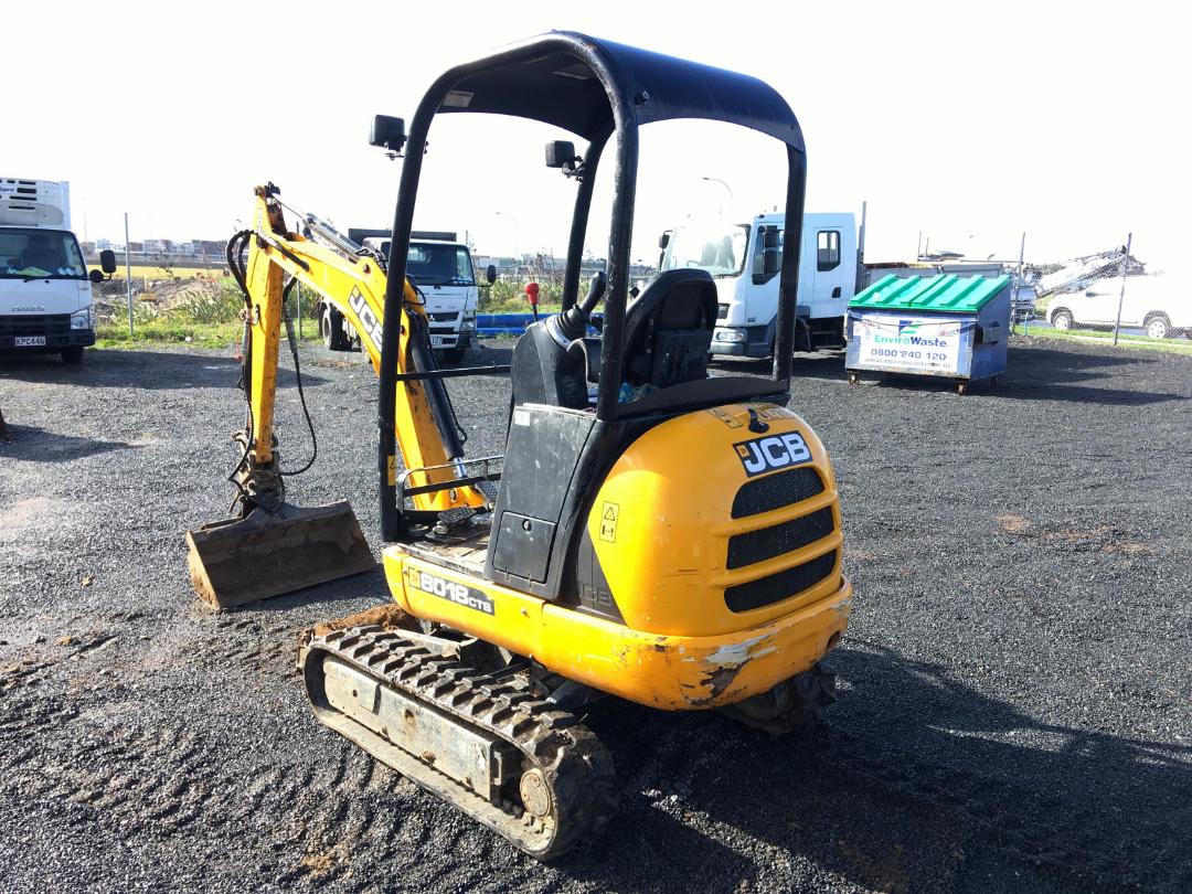 Photo '6' of JCB 8018 Excavator Photo '6' of JCB 8018 Excavator