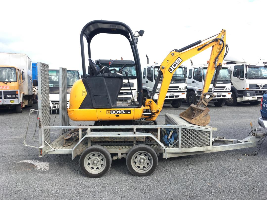 Photo '2' of JCB 8018 Excavator Photo '2' of JCB 8018 Excavator