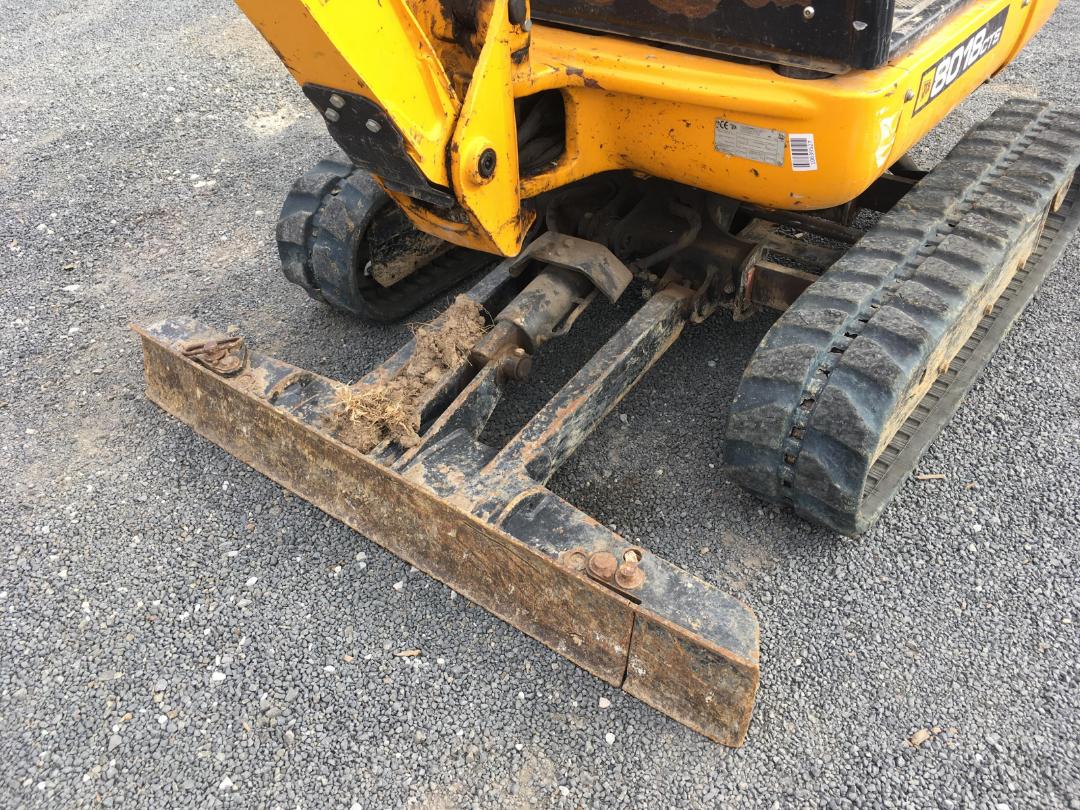 Photo '15' of JCB 8018 Excavator Photo '15' of JCB 8018 Excavator