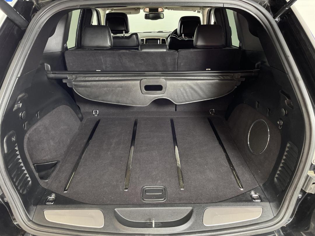 Photo '14' of Jeep Grand Cherokee Photo '14' of Jeep Grand Cherokee