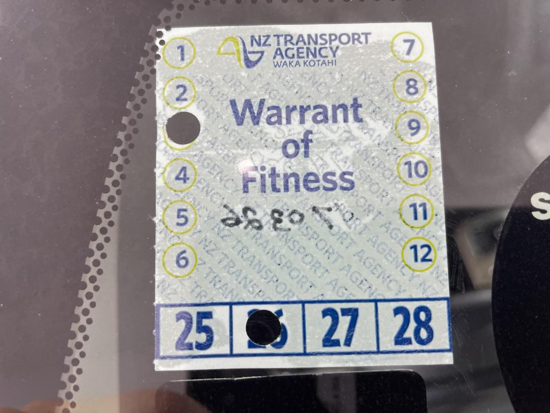 Photo '24' of Jeep Grand Cherokee Photo '24' of Jeep Grand Cherokee