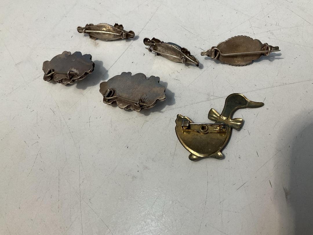 Photo '20' of Earrings, Rings, Brooches and Pendants