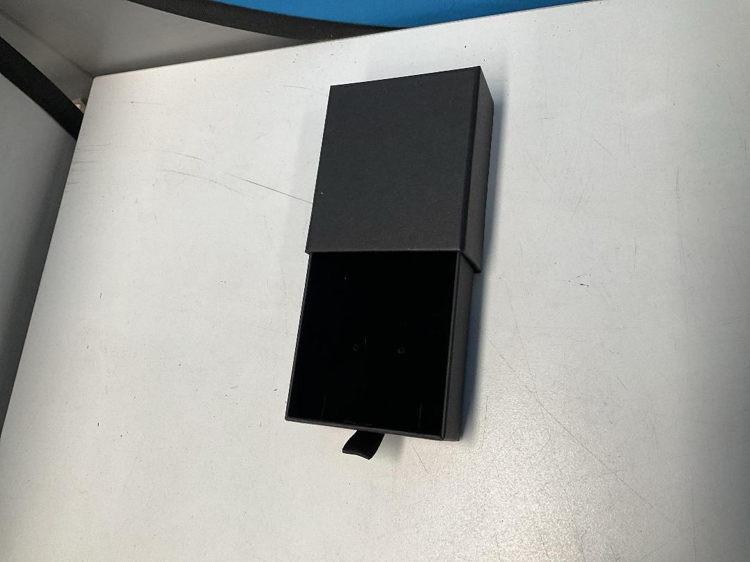 Photo '2' of 53x Slide Open Black Coloured Earring/Jellewery Boxes and 1x Gift Box Photo '2' of 53x Slide Open Black Coloured Earring/Jellewery Boxes and 1x Gift Box