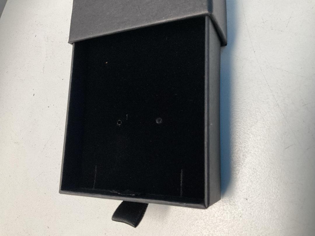 Photo '3' of 53x Slide Open Black Coloured Earring/Jellewery Boxes and 1x Gift Box Photo '3' of 53x Slide Open Black Coloured Earring/Jellewery Boxes and 1x Gift Box