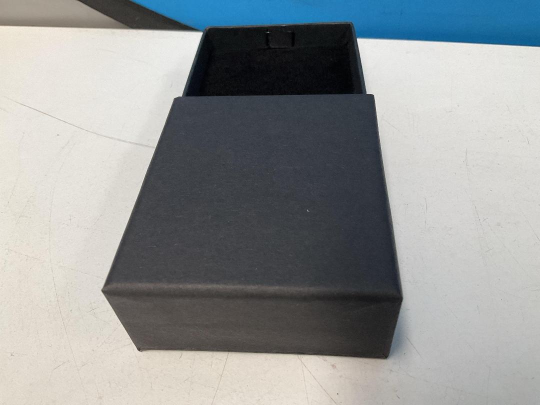 Photo '7' of 52x Approx Slide Open Black Coloured Earring/Jellewery Boxes and 1x Gift Box Photo '7' of 52x Approx Slide Open Black Coloured Earring/Jellewery Boxes and 1x Gift Box