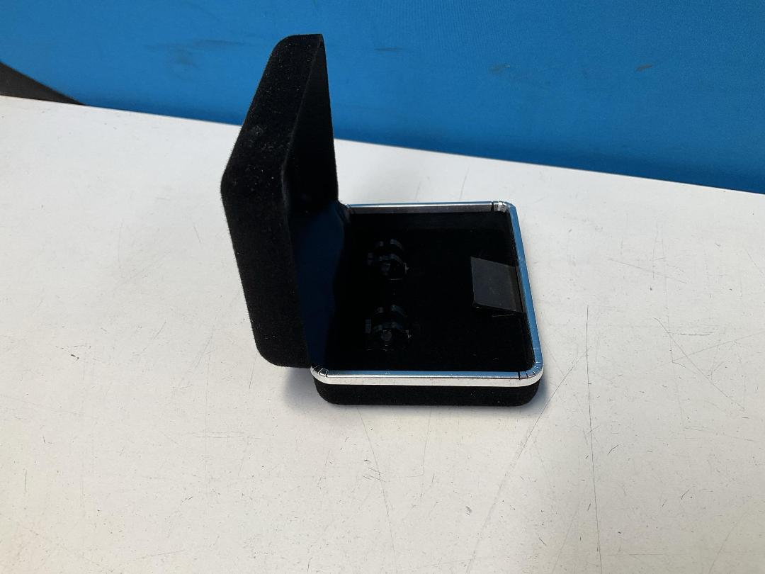 Photo '7' of 19x Black Metal & Fabric Jewellery Boxes *NEW* Photo '7' of 19x Black Metal & Fabric Jewellery Boxes *NEW*