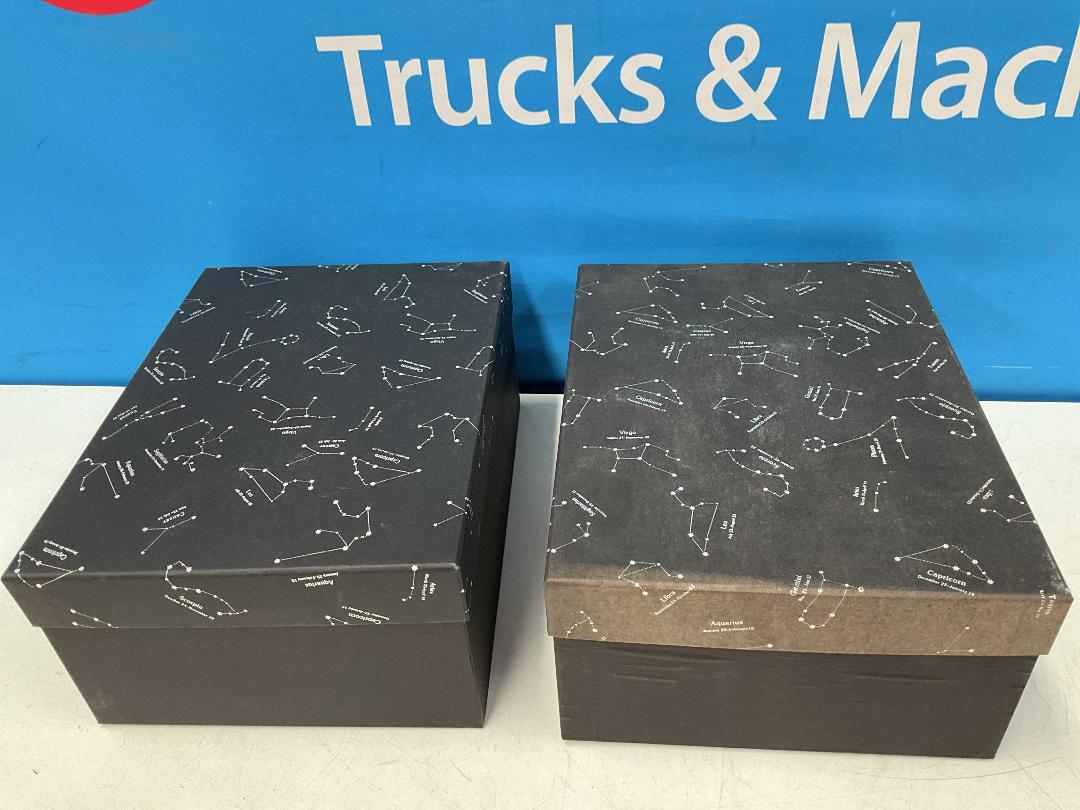 Photo '15' of 52x Approx Slide Open Black Coloured Earring/Jellewery Boxes and 2x Gift Boxes