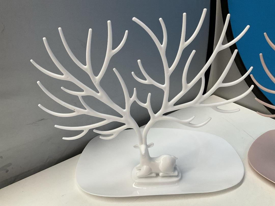 Photo '3' of 5x Deer Jewellery Holders *NEW*