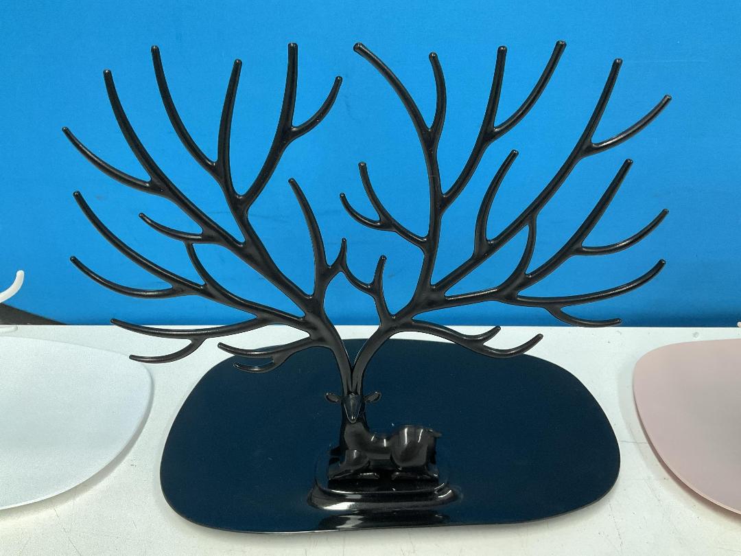 Photo '4' of 7x Deer Jewellery Holders *NEW*